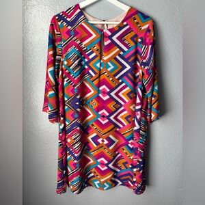 Everly Retro Psychedelic 70s Inspired Shift dress. Size Medium.